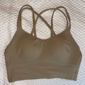 LuluLemon Like A Cloud Longline Bra — Size 4